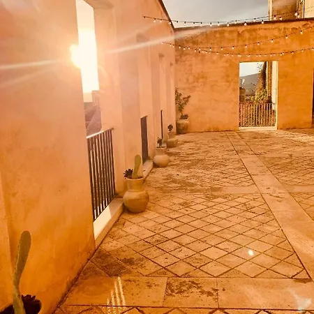 Della Gioventu - Il Castello Hostel *